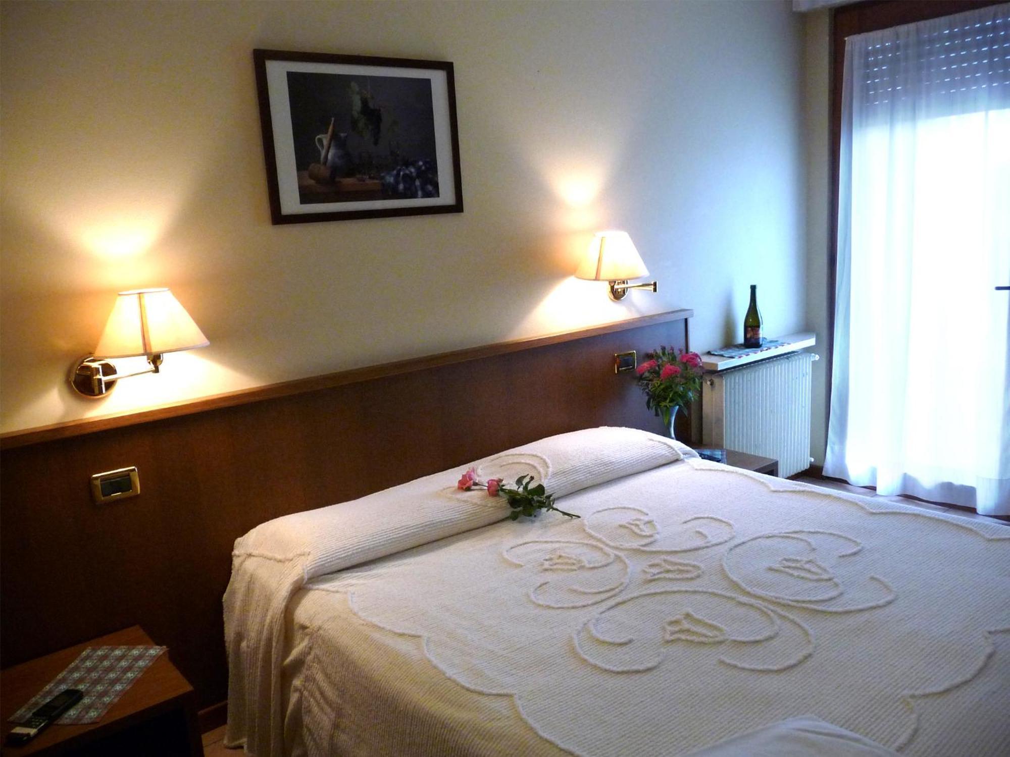 Villa Lataria Dei Magredi Vivaro Habitación foto